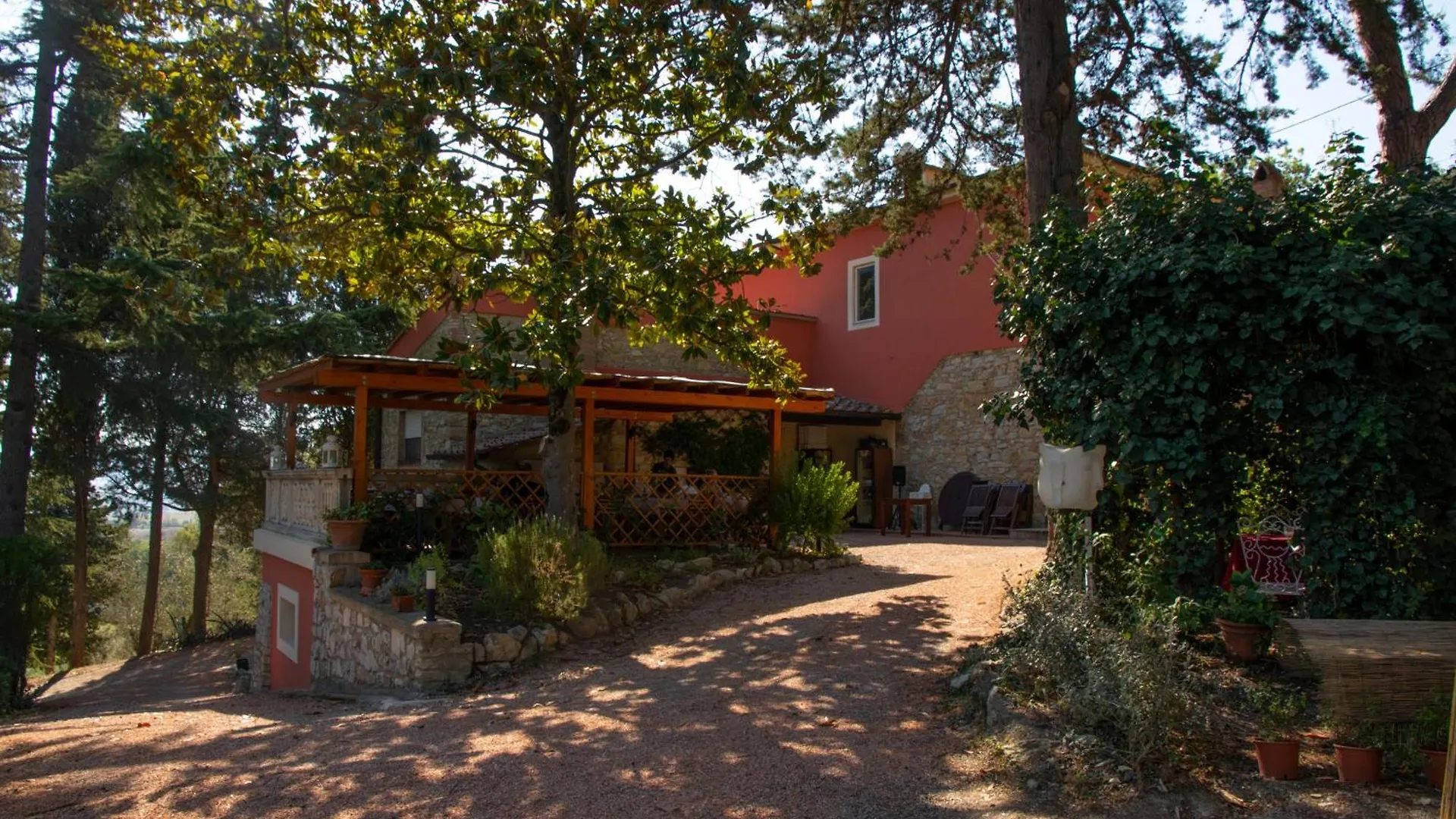 Gospodarstwo agroturystyczne Agriturismo Terre Della Rinascita Castelnuovo della Misericordia